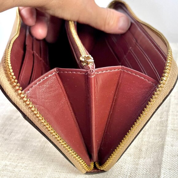 Coach Beechwood Floral/Gold Accordion Zip-Wallet | - Pre-owned - Picture 9 of 16